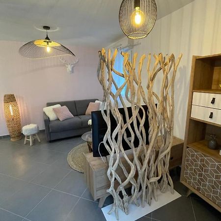 Studio Calme Et Cosy Saint-Julien-les-Villas Exteriör bild
