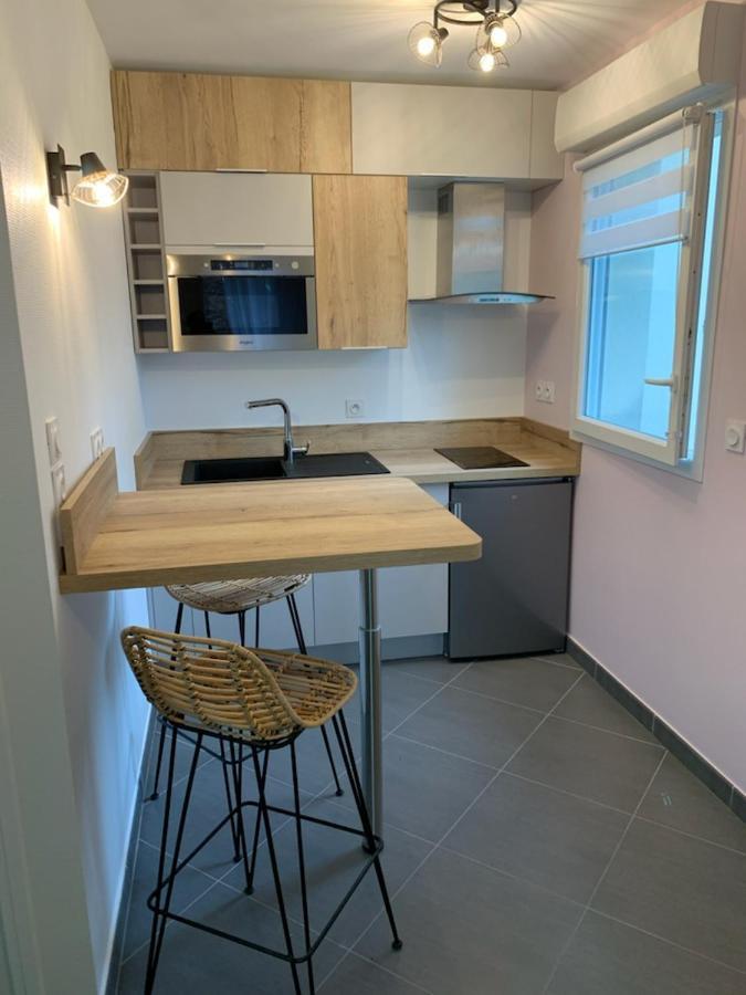 Studio Calme Et Cosy Saint-Julien-les-Villas Exteriör bild