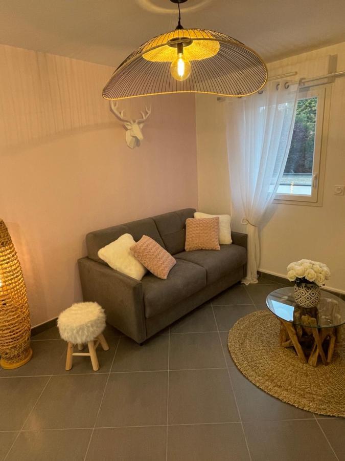 Studio Calme Et Cosy Saint-Julien-les-Villas Exteriör bild