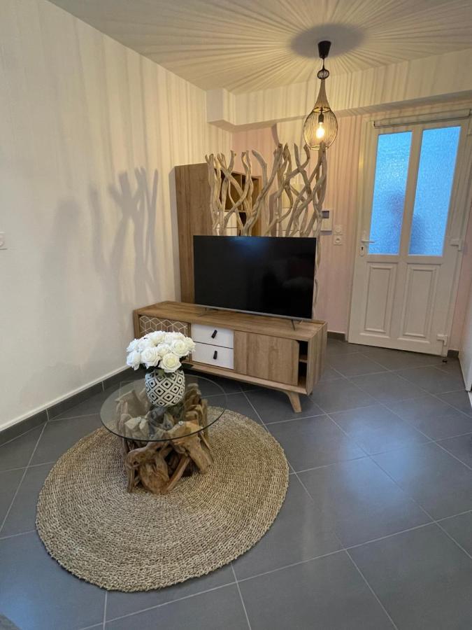 Studio Calme Et Cosy Saint-Julien-les-Villas Exteriör bild