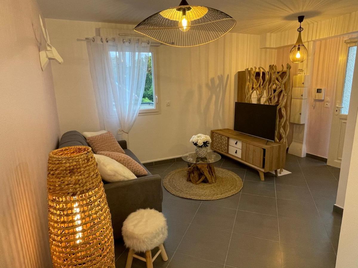 Studio Calme Et Cosy Saint-Julien-les-Villas Exteriör bild